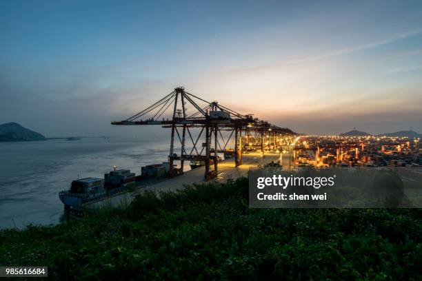 international container terminal in shanghai, china - wei shen stock pictures, royalty-free photos & images