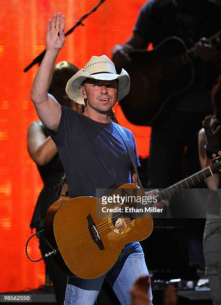 Musician Kenny Chesney performs onstage during Brooks & Dunn's The Last Rodeo Show at the MGM Grand Garden Arena on April 19, 2010 in Las Vegas,...