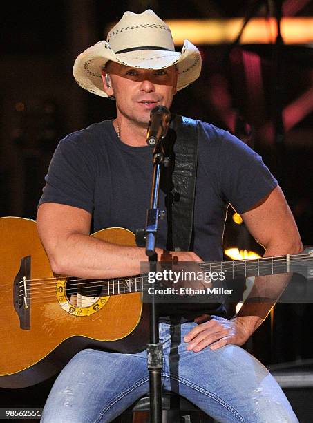 Musician Kenny Chesney performs onstage during Brooks & Dunn's The Last Rodeo Show at the MGM Grand Garden Arena on April 19, 2010 in Las Vegas,...