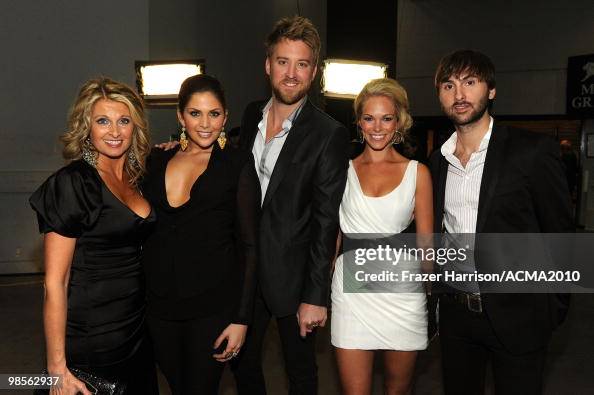 Brooks & Dunn's The Last Rodeo - Backstage And Audience