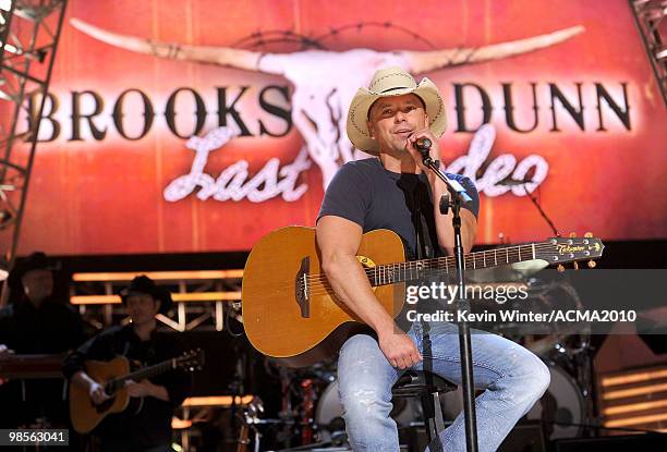 Musician Kenny Chesney performs onstage during Brooks & Dunn's The Last Rodeo Show at the MGM Grand Garden Arena on April 19, 2010 in Las Vegas,...