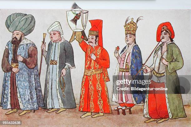 Turkish Ruler Garbs 521 Sultan Costume Stock Photos, High-Res Pictures, and Images - Getty ...