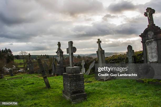 graveyard - file graveyard fields 3.jpg stock pictures, royalty-free photos & images