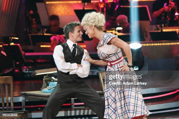 Episode 1005" - This week on "Dancing with the Stars," it was movie night, with eight remaining couple doing the Jive, Quickstep, Cha Cha Cha, Tango,...