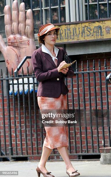 Kate Winslet on location for "Mildred Pierce" on the streets of Manhattan on April 19, 2010 in New York City.