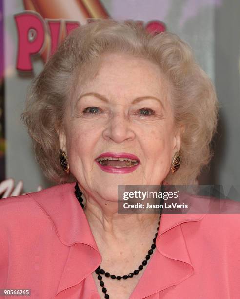 Actress Betty White unveils the "Naked" hot dog at Pink's Hot Dogs at Universal CityWalk on April 19, 2010 in Universal City, California.