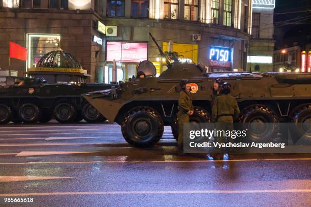 russian military btr-80 vehicle on the streets of moscow, russia - militarism stock pictures, royalty-free photos & images