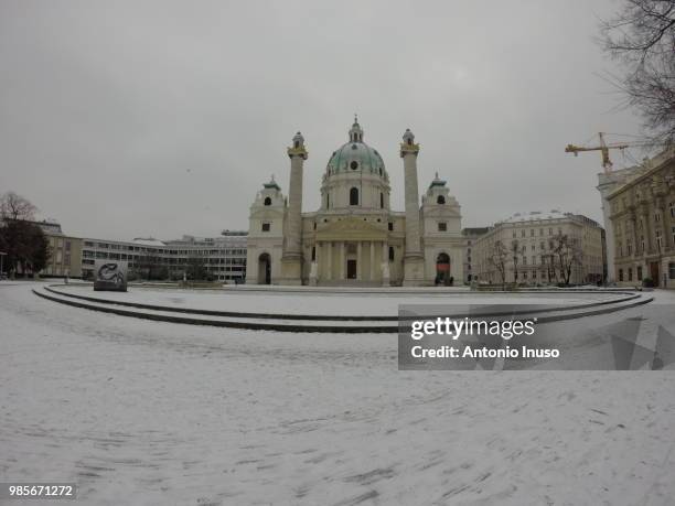 karlskirche - karlskirche stock-fotos und bilder