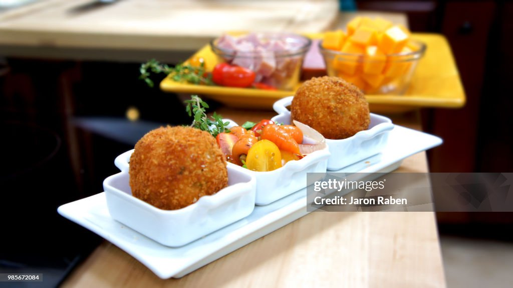 Fried balls