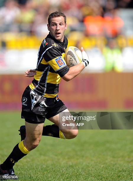 Albi's player Benjamin Tardi runs to score a try during the French Top 14 rugby union match Albi vs. Stade Francais on April 17, 2010 at the stadium...