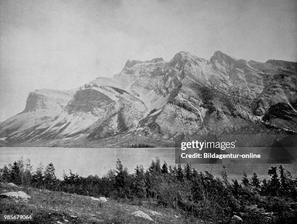 Canada, Lake Minnewanka is a glacial lake located in the eastern area of Banff National Park in Alberta province, landscape in the Rocky Mountains ,...