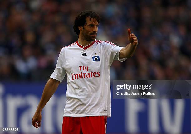 Ruud van Nistelrooy of Hamburg is seen in action during the Bundesliga match between Hamburger SV and FSV Mainz 05 at HSH Nordbank Arena on April 17...