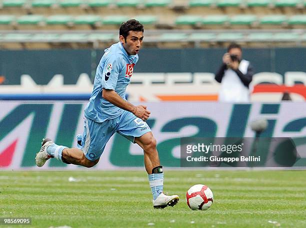 Michele Pazienza of Napoli in action during the Serie A match between AS Bari and SSC Napoli at Stadio San Nicola on April 18, 2010 in Bari, Italy.