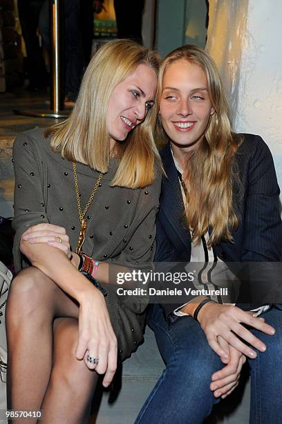 Isabella and Matilde Borromeo attend the MINI Countryman Picnic event on April 13, 2010 in Milan, Italy.