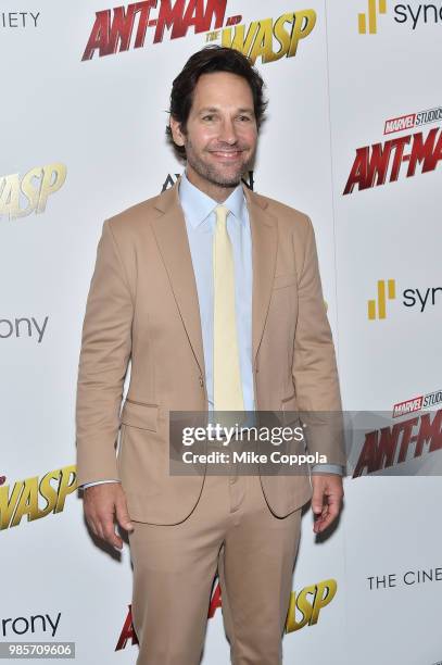Actor Mike Rudd 798 Mike Rudd Stock Photos, High-Res Pictures, and Images - Getty Images