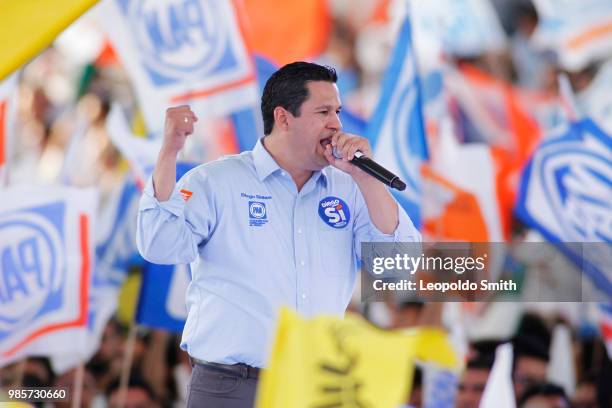 Diego Sinhue, Candidate for Governor of Guanajuato for the coalition "For Mexico to the Front" delivers a speech during the final event of the 2018...