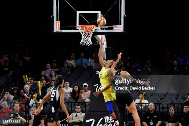 Glory Johnson of the Dallas Wings shoots the ball during the game against the Las Vegas Aces on June 27, 2018 at the Mandalay Bay Events Center in...