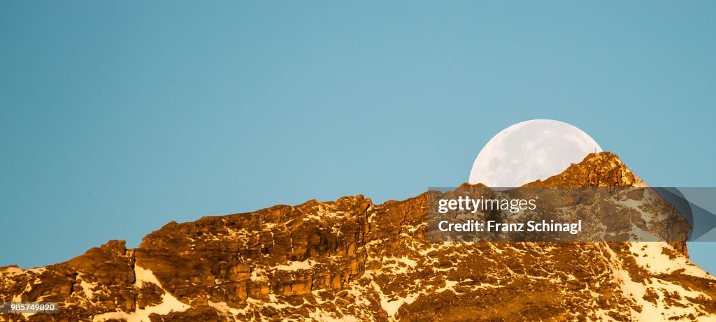 Wo ist der Mond ....