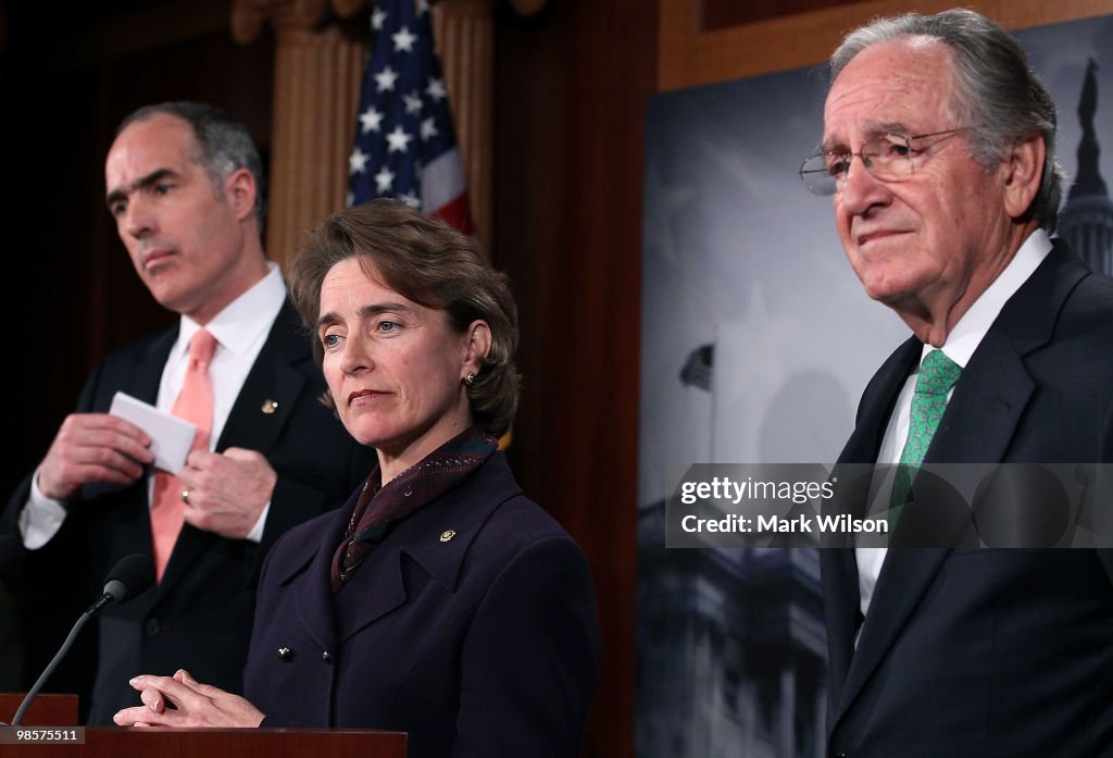 Senate Democrats Hold News Conference On Wall Street Reform