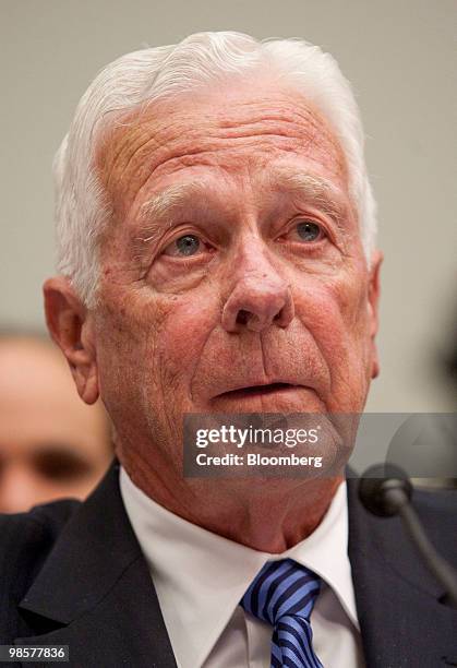 Thomas Cruikshank, former chairman of the audit committee with Lehman Brothers Holdings Inc., speaks during a House Financial Services Committee...