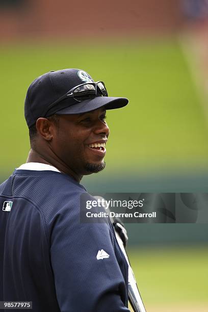 Seattle Mariners Ken Griffey Jr. Before game vs Texas Rangers. Arlington, TX 4/10/2010 CREDIT: Darren Carroll