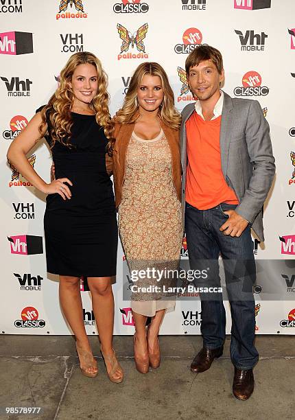 CaCee Cobb, Jessica Simpson and Ken Paves pose backstage during the Vh1 Upfront 2010 at Pier 59 Studios on April 20, 2010 in New York City.