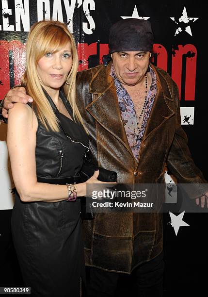 Maureen and Steven Van Zandt attends the opening of "American Idiot" on Broadway at the St. James Theatre on April 20, 2010 in New York City.