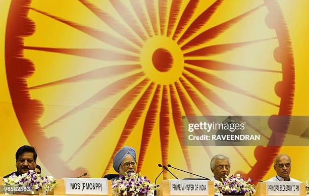 Minister of State in the Prime Minister's Office Prithviraj Chauhan, Indian Prime Minister Manmohan Singh, Principal Secretary to Indian Prime...