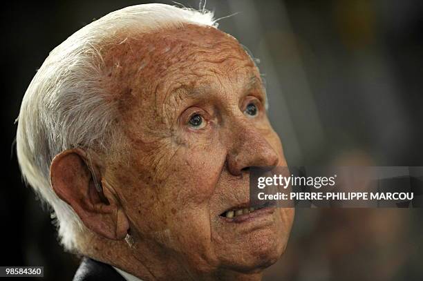This file picture dated September 30, 2009 shows former IOC President Juan Antonio Samaranch of Spain at the end of a press conference to promote the...