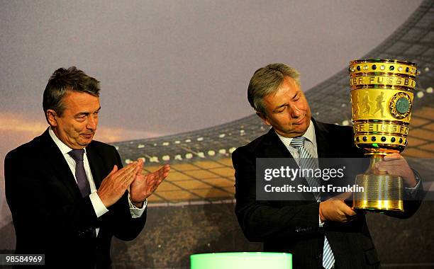 Wolfgang Niersbach , general seceratary of the DFB hands over the cup to Klaus Wowereit, mayor of Berlin during the DFB cup handover at the city hall...