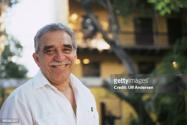 Colombian writer and Nobel prize in literature winner Gabriel Garcia Marquez poses for a portrait session on February 20,1991 in Carthagena, Colombia.