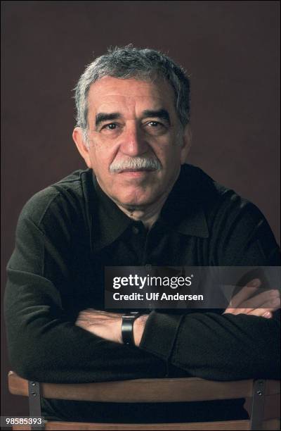Colombian writer and Nobel prize in literature winner Gabriel Garcia Marquez poses for a portrait session on September 11,1990 in Paris,France.