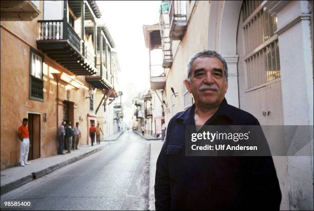 Colombian writer and Nobel prize in literature winner Gabriel Garcia Marquez poses for a portrait session on February 20,1991 in Carthagena, Colombia.