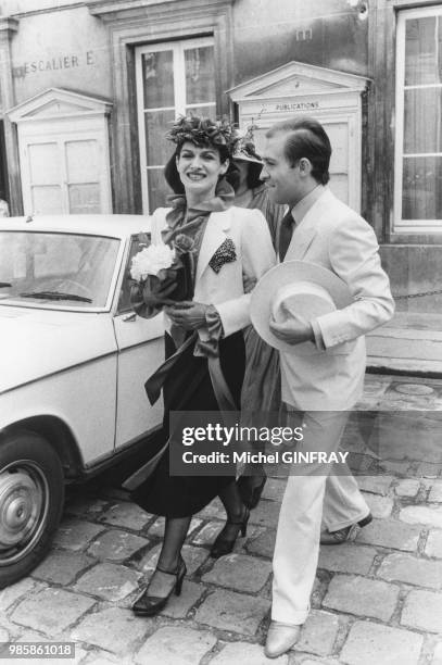 Paloma Picasso épouse l'écrivain argentin Rafael Lopez Sanchez le 5 mai 1978 �à la mairie du VIIe arrondissement de Paris, France.