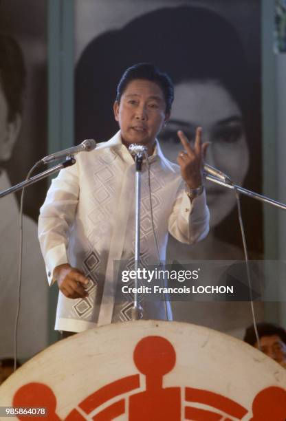 Le président philippin Ferdinand Marcos lors d'un discours en mars 1978 à Manille, Philippines.