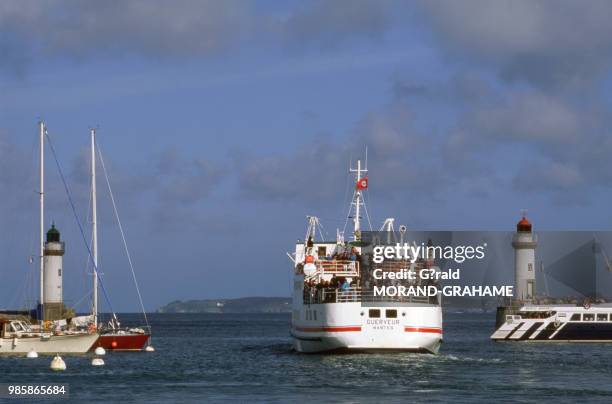 Départ du ferry pour Quiberon dans le port du Palais à Belle-Ile-en-Mer, Bretagne, France.