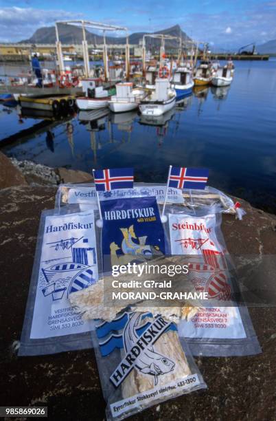 Sachets de poisson séché, un produit traditionnel en Islande à Akrane en Islande.