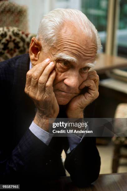 Italian writer Alberto Moravia poses for a portrait session on March 25, 1986 in Paris,France.