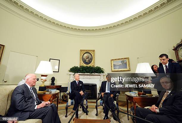 President Barack Obama and Vice President Joe Biden hold a meeting with the bipartisan leaders of the Senate and the bipartisan leaders of the Senate...