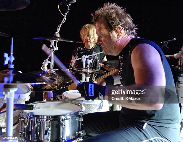 Tom Hamilton and Joey Kramer of Aerosmith
