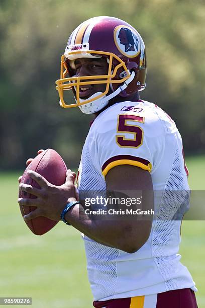 Washington Redskins Donovan McNabb works out at the Washington Redskins training facility on April 15, 2010 in Ashburn, Virginia