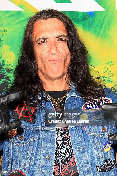 Rat Singer 935 Ratt (Band) Stock Photos, High-Res Pictures, and Images - Getty Images
