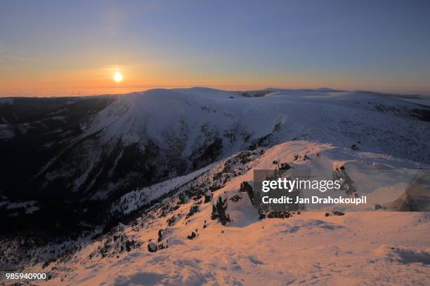 sunset in the mountains - riesengebirge stock-fotos und bilder