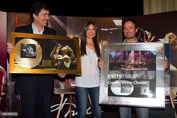 Singer Thalia attends the "Primera Fila" album launch at Hotel JW Marriot on April 21, 2010 in Mexico City, Mexico.