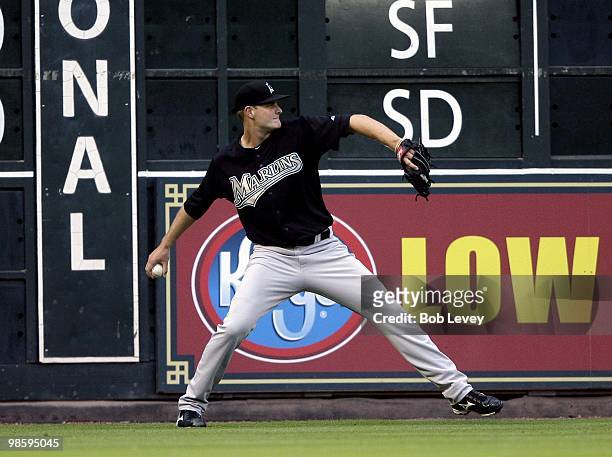 Pitcher Chris Volstad of the Florida Marlins warms up prior to pitching against the Houston Astros at Minute Maid Park on April 20, 2010 in Houston,...
