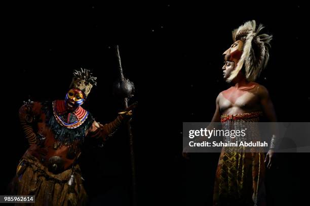 Musik Rafiki 949 Rafiki Stock Photos, High-Res Pictures, and Images - Getty Images