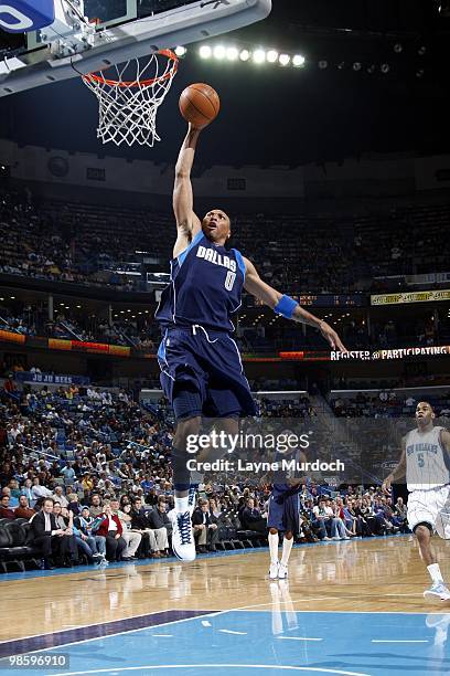 Shawn Marion of the Dallas Mavericks dunks during the game against the New Orleans Hornets at New Orleans Arena on March 22, 2010 in New Orleans,...