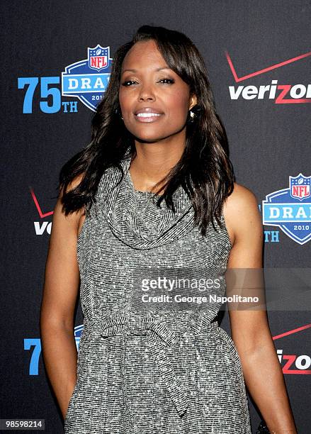 Actress Aisha Tyler attends the NFL and Verizon 2010 NFL Draft Eve celebration at Abe & Arthur's on April 21, 2010 in New York City.