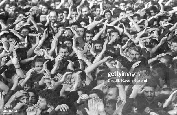 Thousands of people gathere at city's congregational prayer site , to mourn Ayatollah Khomeini's death, Tehran 4th June 1989.