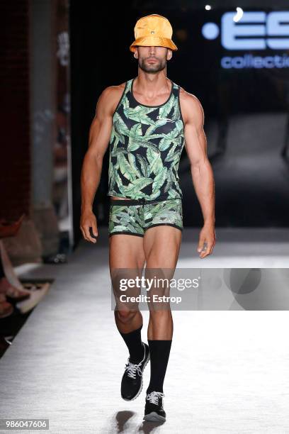 Model walks the runway at the ES Collection show during the Barcelona 080 Fashion Week on June 26, 2018 in Barcelona, Spain.